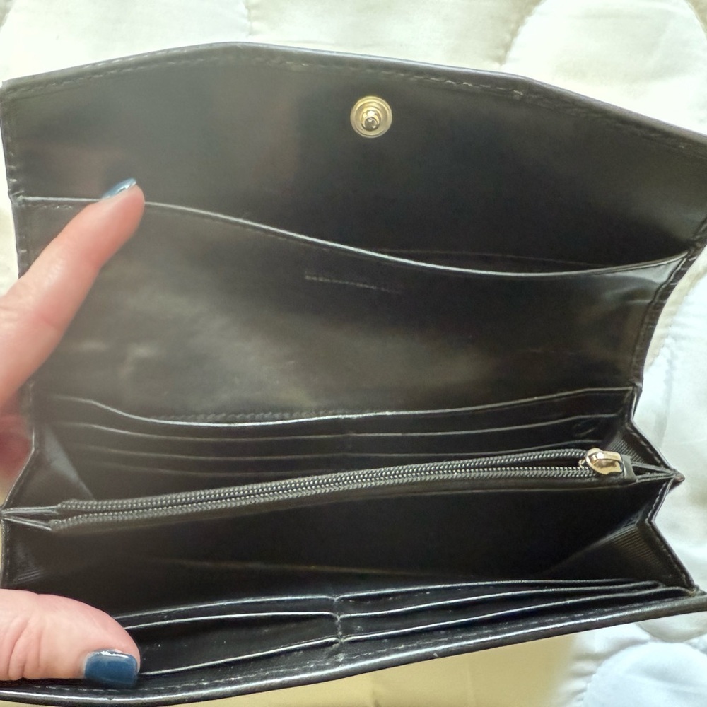 Burberry Nova Check Tri-Fold Wallet - Picture 2 of 6
